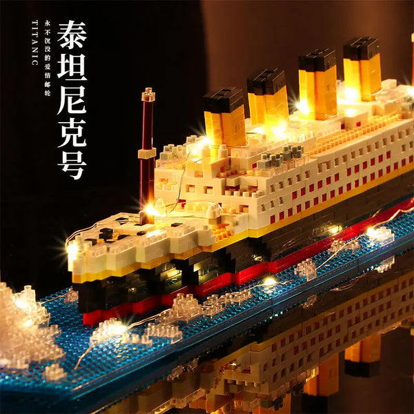 🚢 Măiestrie în Miniatură: Model de Croazieră Titanic DIY din Micro-Cărămizi – Detalii Uimitoare și un Cadou Perfect! 🎁