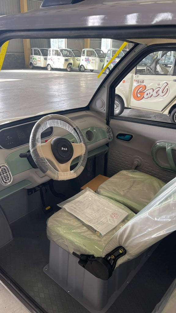 Libertate de Mișcare, Indiferent de Vreme! 🌦️ Mașina Electrică de Oraș cu Autonomie 80 km.